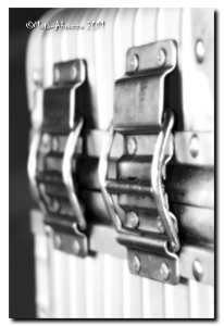 Pannier hinge - loops act as stops. Aprilia Caponord ETV1000 Rally-Raid Hepco Becker Alu Exclusive hinge