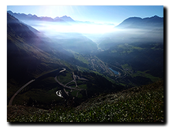 Aprilia Caponord ETV1000 Rally-Raid - morning haze ... Gottardo