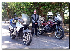 Aprilia Caponord ETV1000 Rally-Raid - Andy (Beasthonda) and his Capo ..... with rather large front disks!