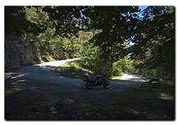 Aprilia Caponord ETV1000 Rally-Raid and dark bends on the East side of the Gran Sasso